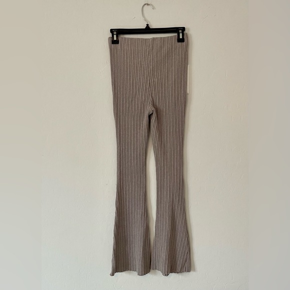 Urban Outfitters Denim - Urban Outfitters Rosie Ribbed Knit High Waisted Flare Pants Size Medium